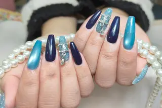 ネイル モニカ アキイのネイルデザイン