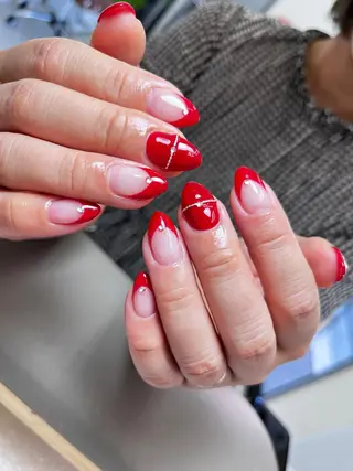 ネイル Flowerネイルサロン所属・. yukiのネイルデザイン