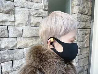 ショート カラー EMANON天神所属・Hitomi Ezakiのヘアスタイル