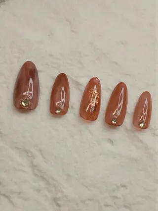 ネイル Lilvera所属・中村 春菜のネイルデザイン