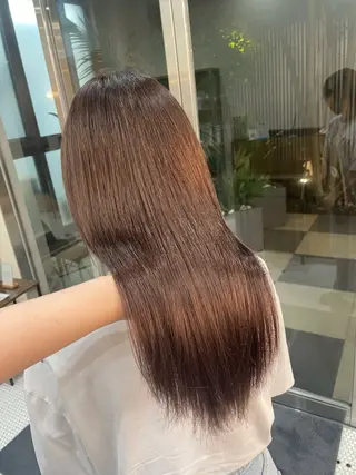ミディアム ブリーチカラー/ 細川はるかのヘアスタイル