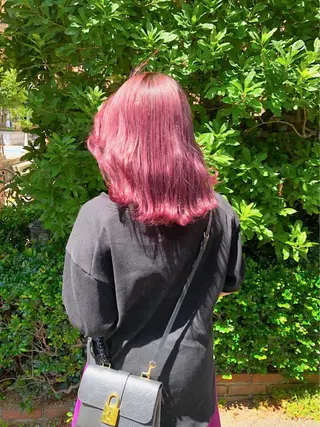 セミロング stylist ネネのヘアスタイル