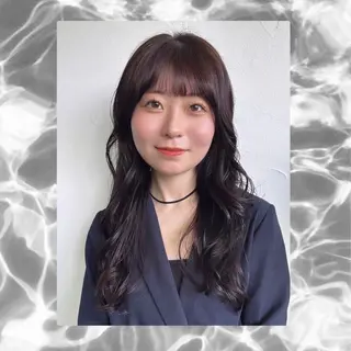ロング カラー 杉山 彩華のヘアスタイル