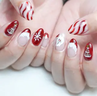 ミディアム Re nail所属・Re nailのネイルデザイン