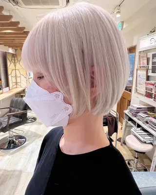 ショート 渋谷ハイトーン/ デザインカラー阿部のヘアスタイル