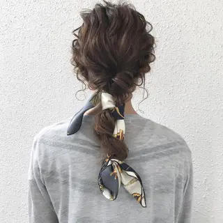 セミロング ロング ヘアアレンジ CHERIEブリーチ ダブルカラー 天神のヘアスタイル