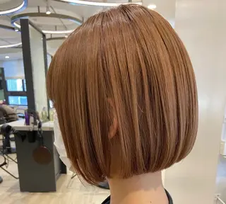 ショート カラー パーマ 森山 陽菜のヘアスタイル