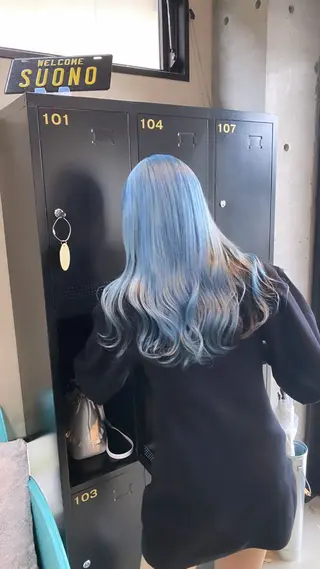 ロング カラー SUONO所属・ブリーチムラ修正 /ハイトーン/青砥大のヘアスタイル