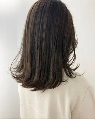 ミディアム LOuNICA/銀座 RYUNOSUKEのヘアスタイル