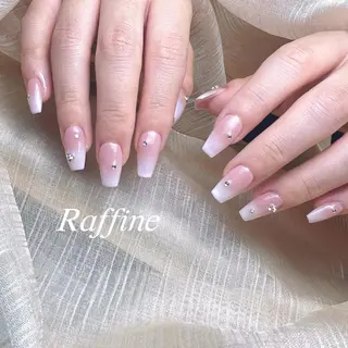 ネイル RAFFINE 月🦋🩵のネイルデザイン