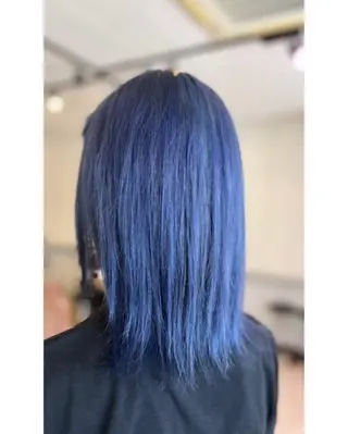 カラー 泉川 みかのヘアスタイル