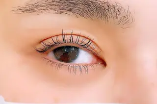 マツエク・マツパ YELLIO所属・YELLIO (エーリオ)のマツエク・マツパデザイン