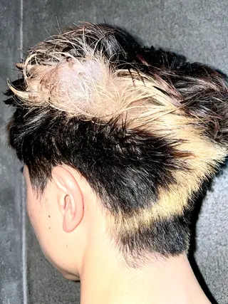 メンズ デザインカラー⭐︎★ 🐆hyoma🐆のヘアスタイル