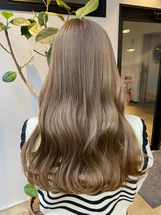 ロング カラー 🌼ハイライト透明感 🌼maiのヘアスタイル