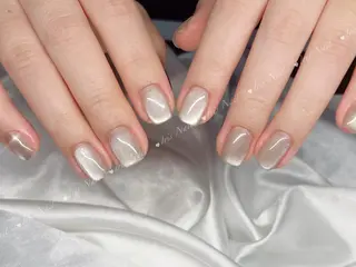 ネイル 藤田 月のネイルデザイン