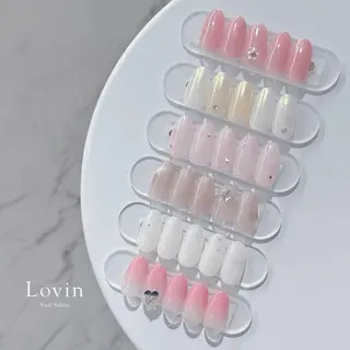 ネイル Lovinなんばスカイオ店所属・Shikata Asukaのネイルデザイン