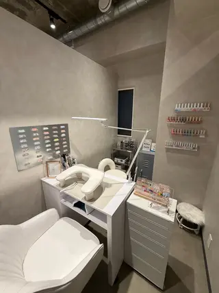 ネイル éclat nail studio（She nail studio内）所属・韓国ワンホン éclat🩵飯山のネイルデザイン