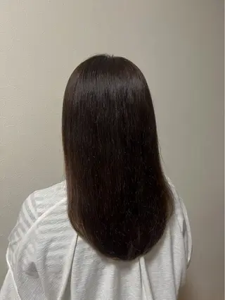 ミディアム カラー 川端 明莉のヘアスタイル