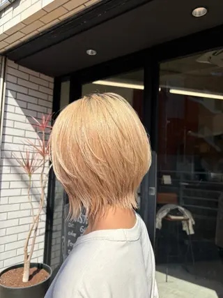 ミディアム 自由ヶ丘 ボブ/レイヤーのヘアスタイル