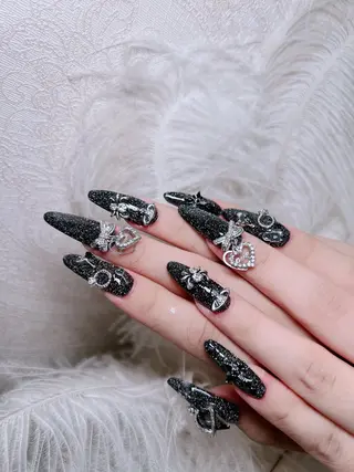 ネイル Ubuntu🎀 ネイルサロン✨のネイルデザイン