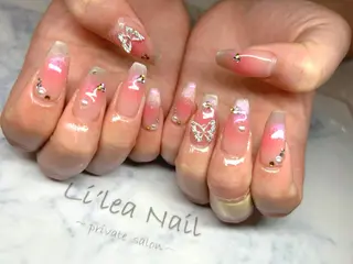 ネイル Li'leaNail AINAのネイルデザイン