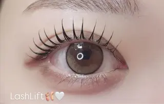 マツエク・マツパ Mone 🪄︎︎の眉毛・アイブロウイメージ