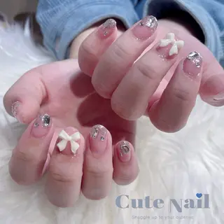 ネイル GO TODAY SHAiRE SALON原宿 Liber所属・️🫧もこ 艶感ネイル🫧のネイルデザイン