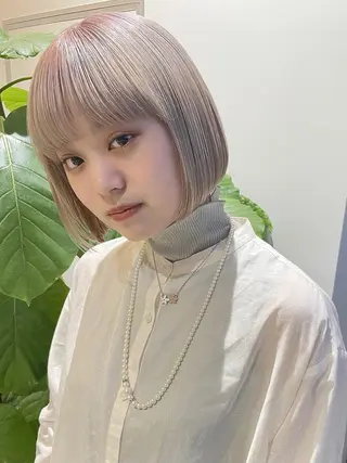 ミディアム ill.所属・ill［イル］大須 ダブルカラー髪質改善のヘアスタイル