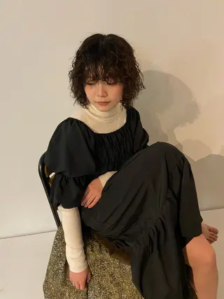 ミディアム カラー パーマ ヘアアレンジ メンズ rei／透明感カラー ／オリーブグレージュのヘアスタイル