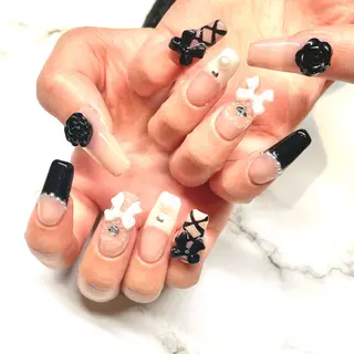 ネイル beamerci🌼 SHIORIのネイルデザイン