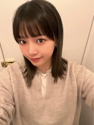 ミディアム カラー aiko【艶カラー ・ミニモ年内で終了】のヘアスタイル