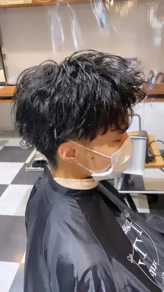 メンズ 透明感ブリーチ/ メンズパーマのヘアスタイル