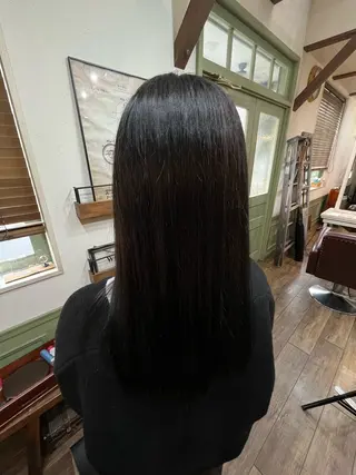 ロング カラー 小森田　果怜 カラー、縮毛矯正のヘアスタイル