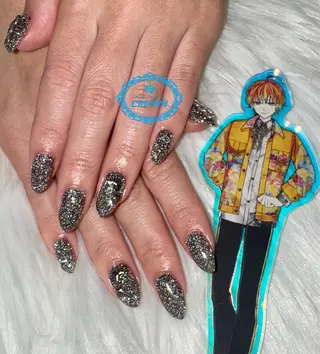 ネイル CROWN プライベートサロンのネイルデザイン