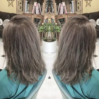 セミロング カラー パーマ ヘアアレンジ tocca所属・毎月通える価格♪ 杉本真基のヘアスタイル