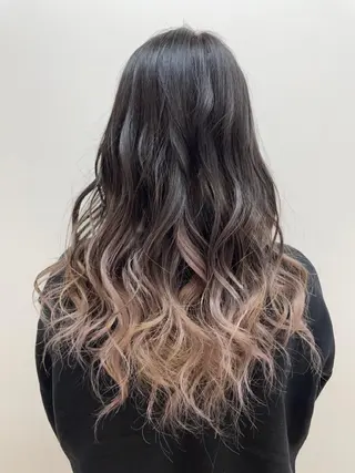 セミロング eL HAIR SALON なんば店所属・ブリーチカラー特化 /焼田貴明のヘアスタイル