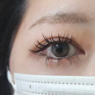 マツエク・マツパ 💜bora .のネイルデザイン