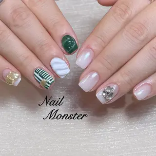 ネイル RINA_ Monster🎨のネイルデザイン
