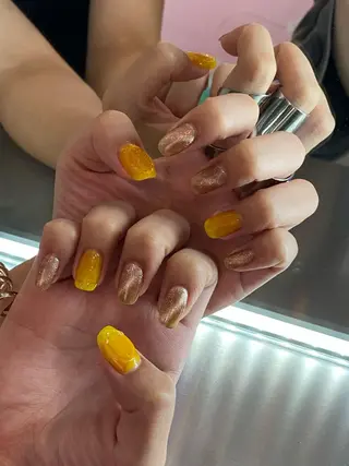 ネイル ♱˖⁺ 𝒎𝒐𝒑𝒊 ⁺のネイルデザイン