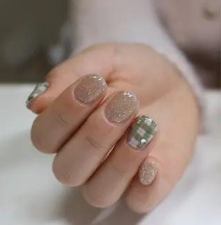 ネイル Baku Nailsのネイルデザイン