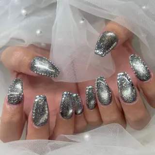 ネイル . 未來のネイルデザイン