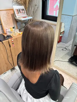 ミディアム カラー 暖色カラー/ パリジェンヌ💟みくのヘアスタイル