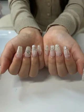 ネイル hinata池袋 🌙WOLTOKYOのネイルデザイン