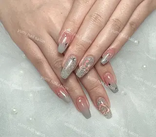 ネイル Shineジェル& チップ長さだしのネイルデザイン