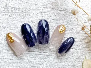 ネイル Cleo伏見店🌿 Momokaのネイルデザイン