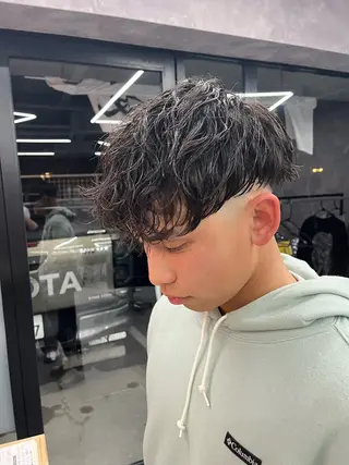 パーマ Sparks hair所属・グリ モンのヘアスタイル