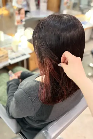 セミロング カラー 菊地 紗矢のヘアスタイル