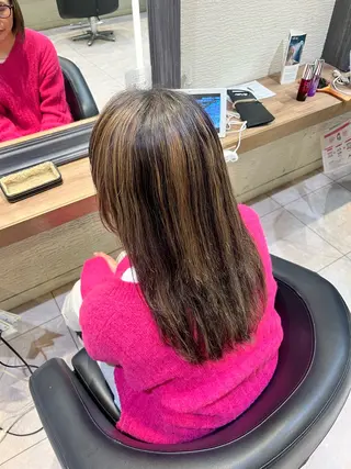 ロング ハイトーン／アレンジ 🩵NANAMIのヘアスタイル