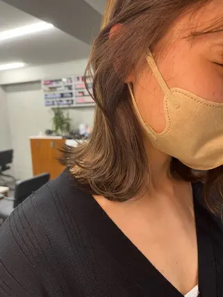 ミディアム カラー ぱつっとボブ/ natsukiのヘアスタイル