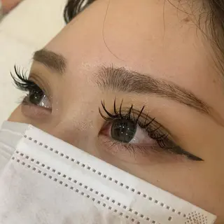 マツエク・マツパ 似合わせカット暖色 カラーhiyonaのヘアスタイル